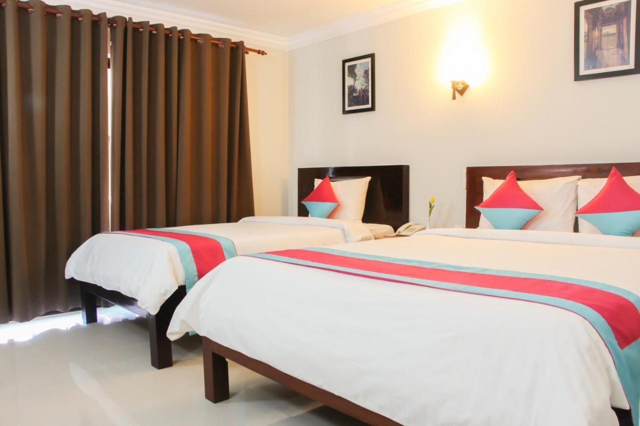 Ratana Angkor Hotel Сиемрип Экстерьер фото