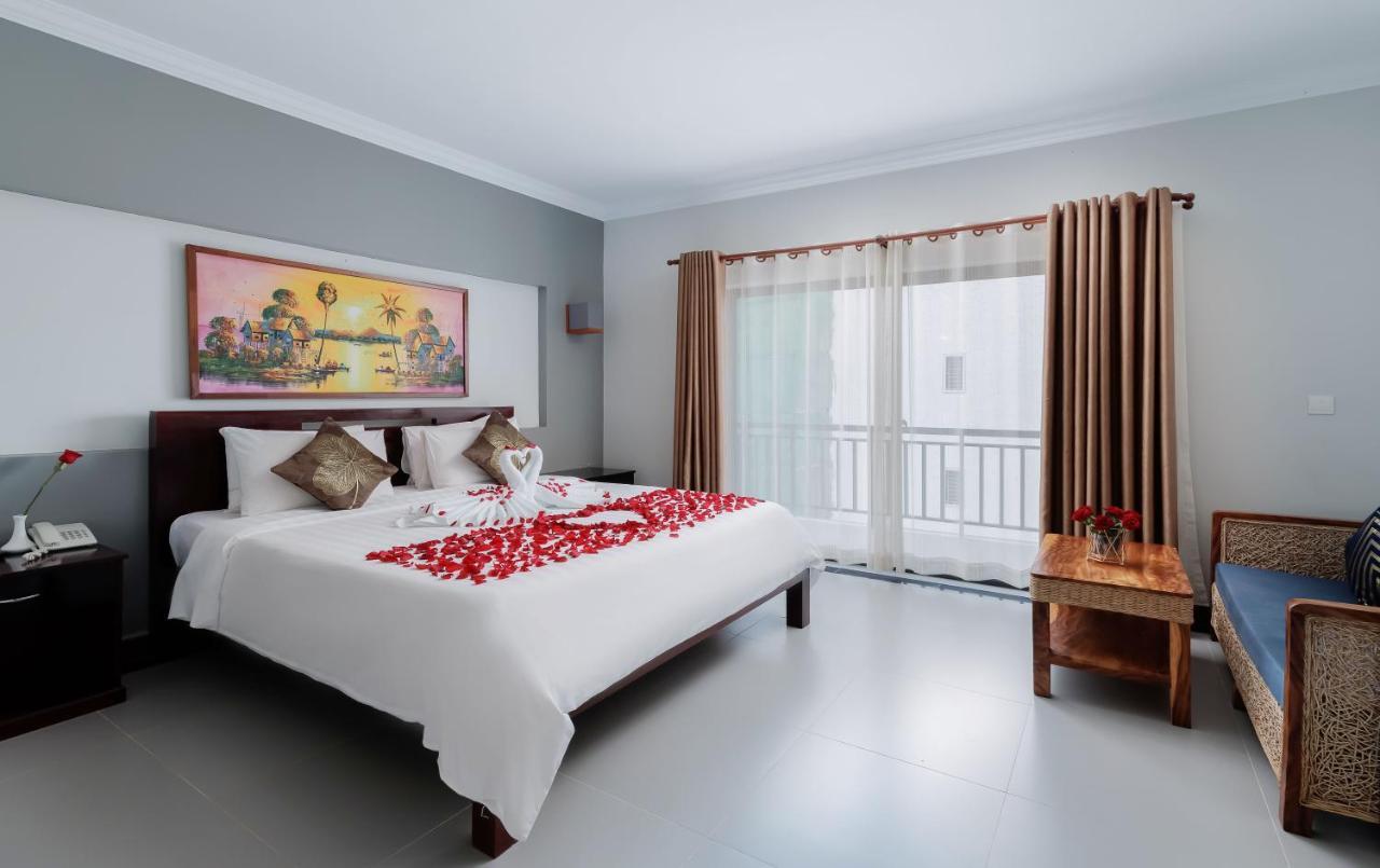Ratana Angkor Hotel Сиемрип Экстерьер фото