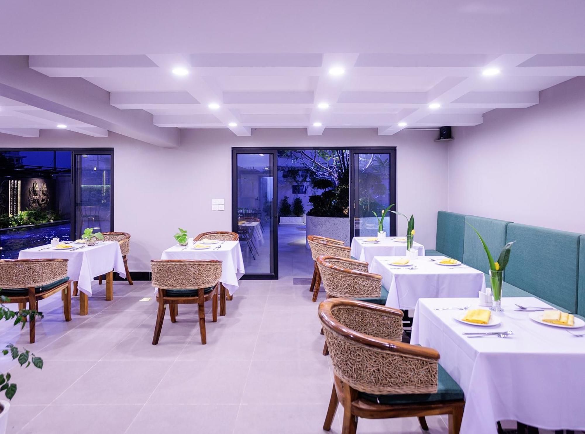 Ratana Angkor Hotel Сиемрип Экстерьер фото