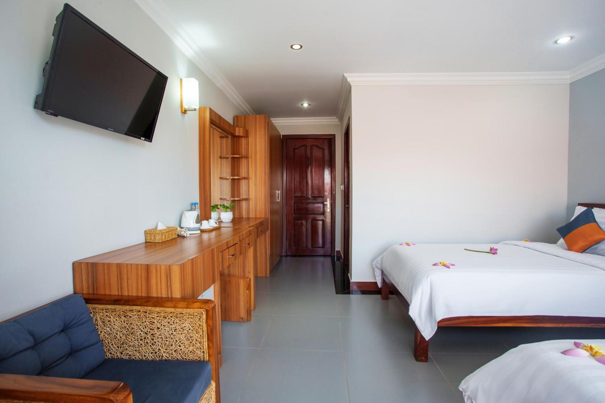 Ratana Angkor Hotel Сиемрип Экстерьер фото