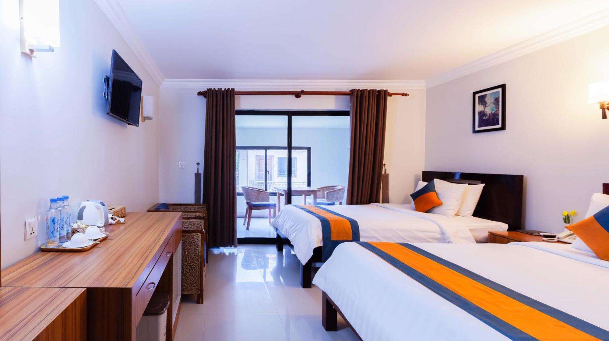 Ratana Angkor Hotel Сиемрип Экстерьер фото