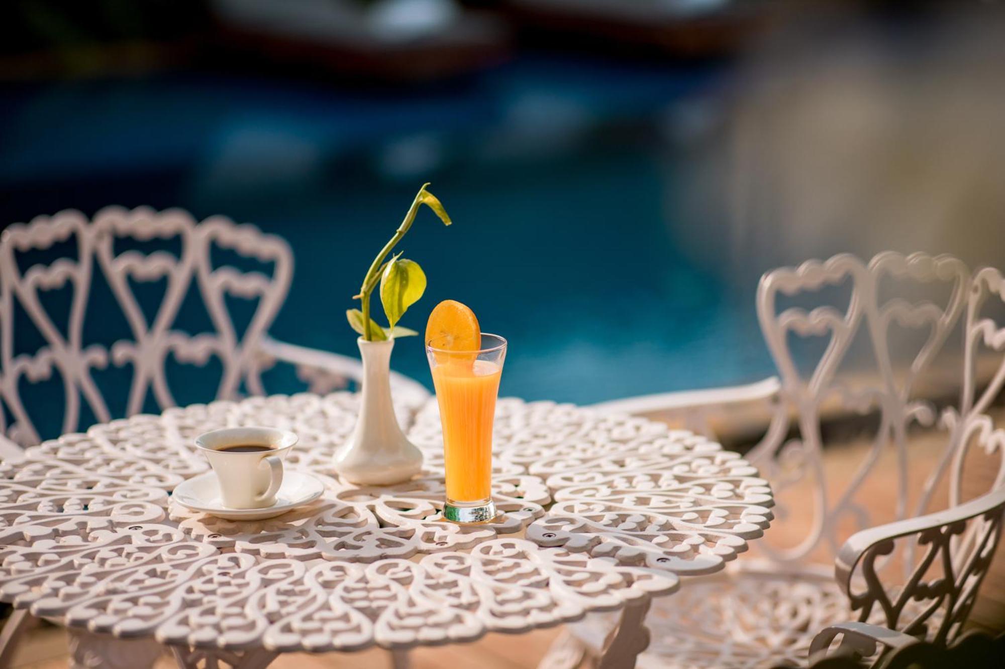 Ratana Angkor Hotel Сиемрип Экстерьер фото